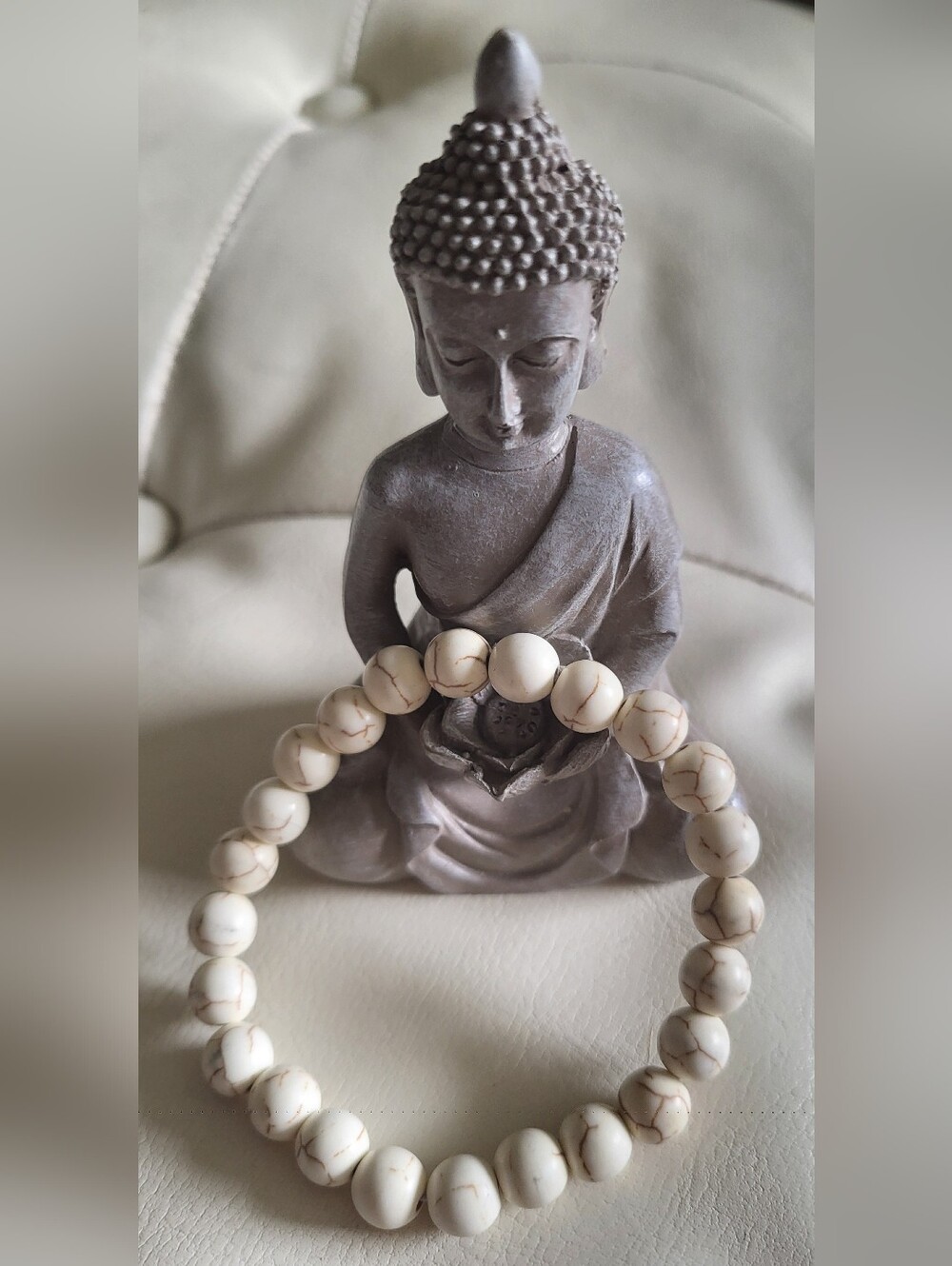 ✨ Hand-Strung 8mm Marbled Stone Bracelet ✨